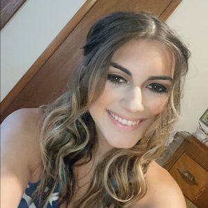 Meet your Posher, Allison